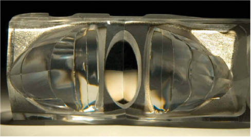 Figure 12 A freeform Kohler integrator RXI for illumination [36].