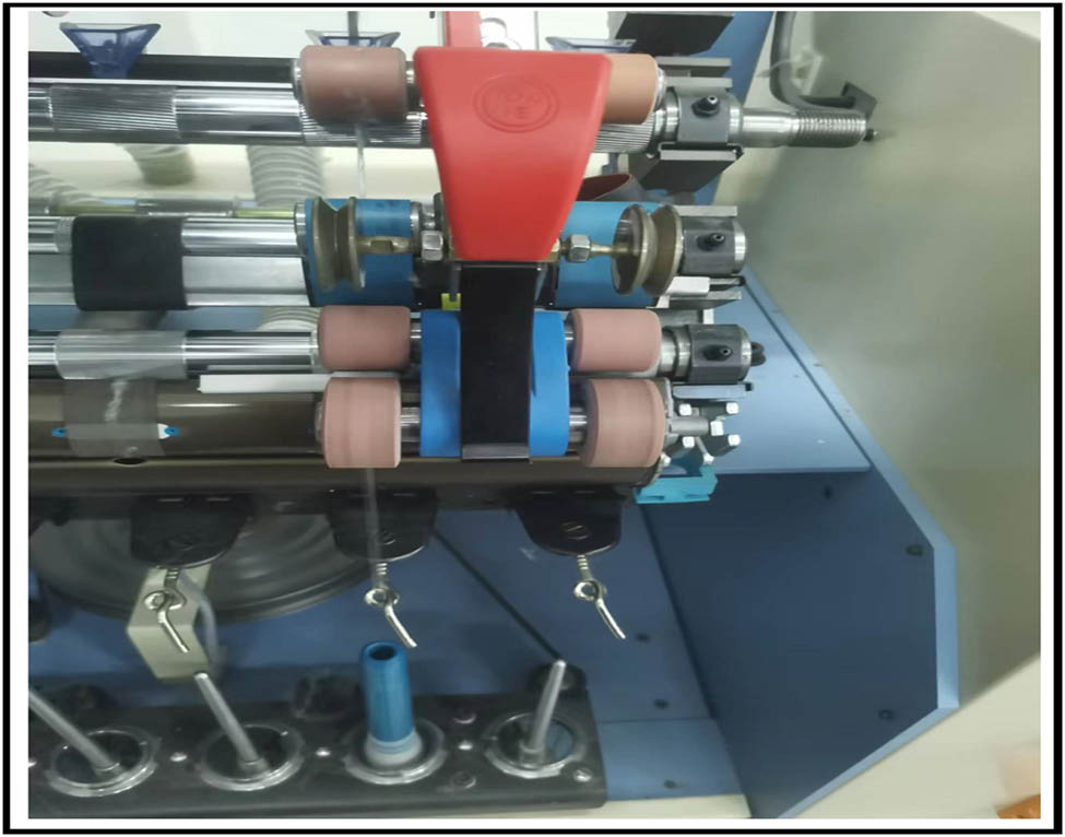 Figure 1
Top-down view of the drafting system in the compact spinning system equipped with a lattice apron.
