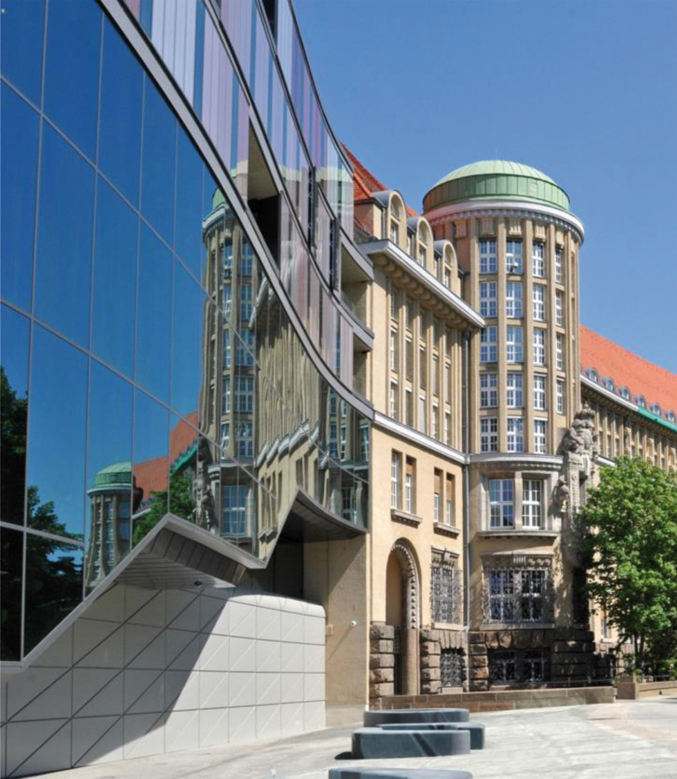 Abb. 1 EB Front: Das Deutsche Buch- und Schriftmuseum im Erweiterungsbau der Deutschen Nationalbibliothek, Leipzig. @ Deutsche Nationalbibliothek, Bärbel Kaiser