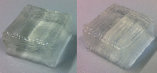 Figure 5 3D-printed cuboids, illustrating the homogenous material distribution. Left: phantom with 0.5 mm line width. Right: phantom with 1.0 mm line width.
