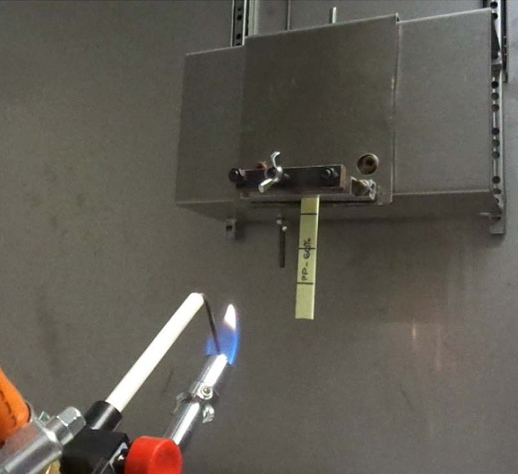 Figure 4 Fire test equipment.