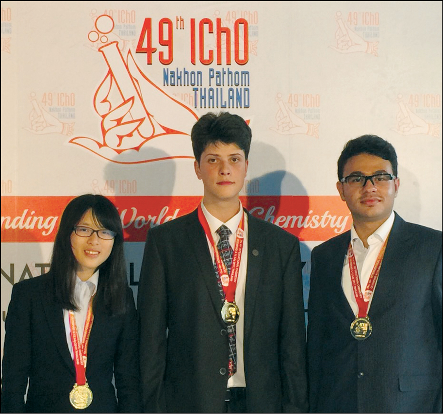  Top: 3 Gold Medalists: from left to right, Yuan-Chen Yeh (China/Taipei), Alexander Zhigalin (Russia Federation), and Amirabbas Kazeminia (Iran).