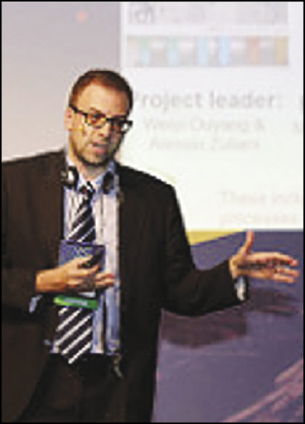  Professor Rafael Luque