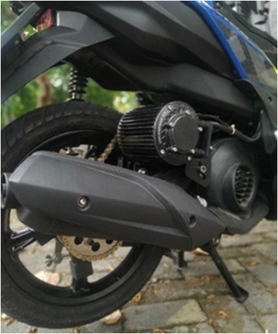 Figure 1
Location of electric motor and bracket in a hybrid electric vehicle.