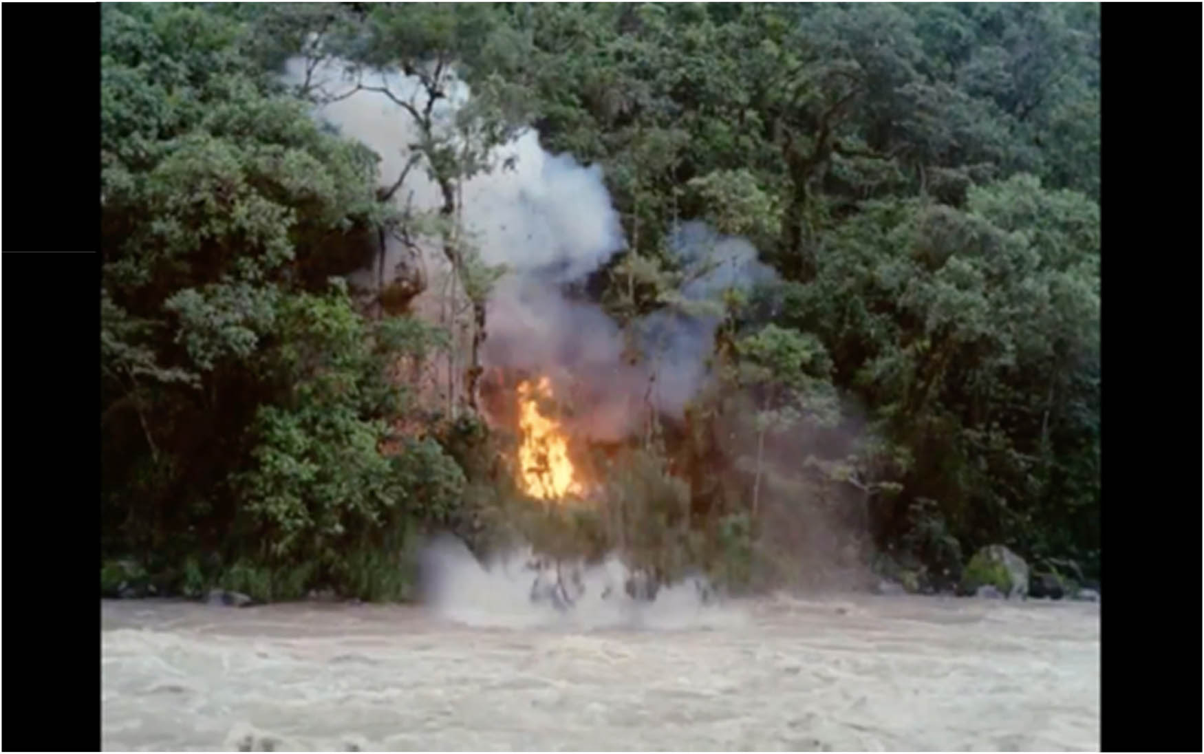 Figure 5
Human–nature antagonism set on fire.