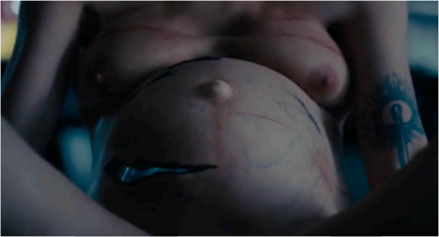 Figure 3 
               Alexia’s metallic organs (Titane 
                  2021).
