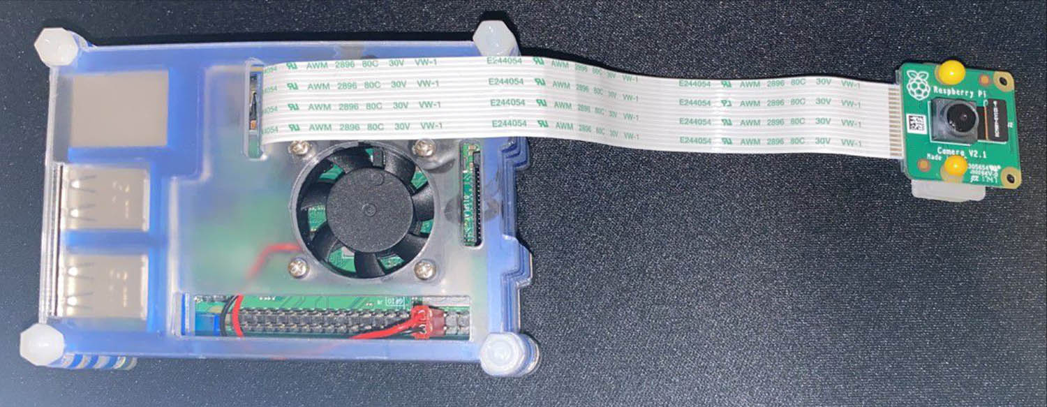 Figure 5 
                  Hardware for the data collection and running detection network.
               