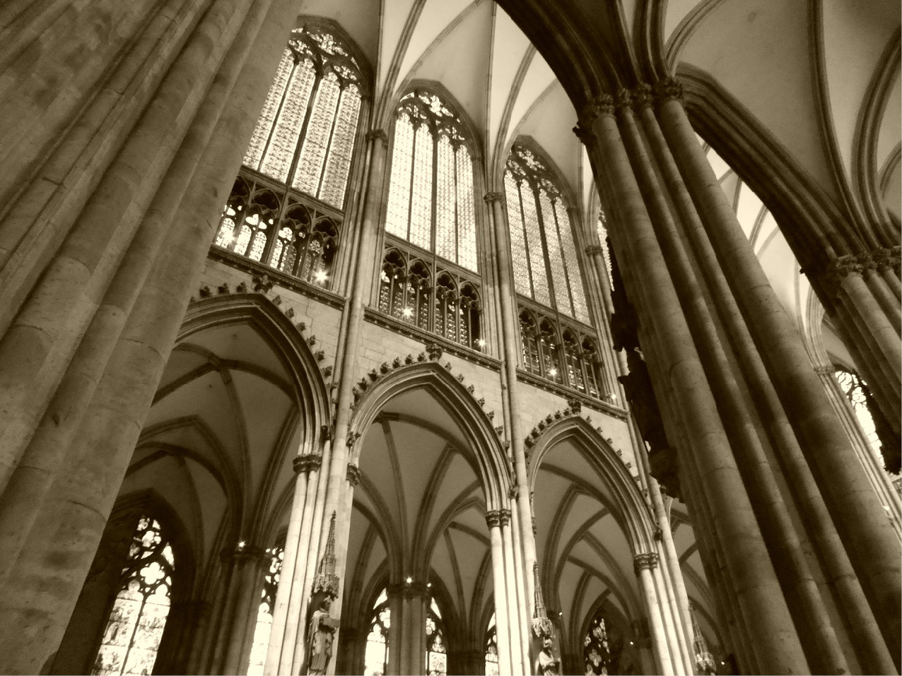 Figure 5: Cologne Cathedral, Current State Begun c. 1247, Construction Continued in Several Sequential Phases until the End of the Nineteenth-Century, View Looking Upwards. Photo: Author.