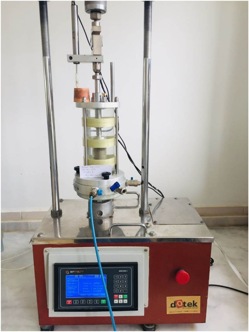 Figure 5
Fully automated triaxial test apparatus used for UU shear tests.