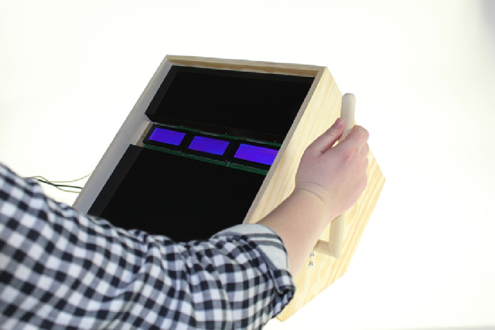 Figure 5 
            Slot Machine: an undesirable future of human-AI collaboration.
          