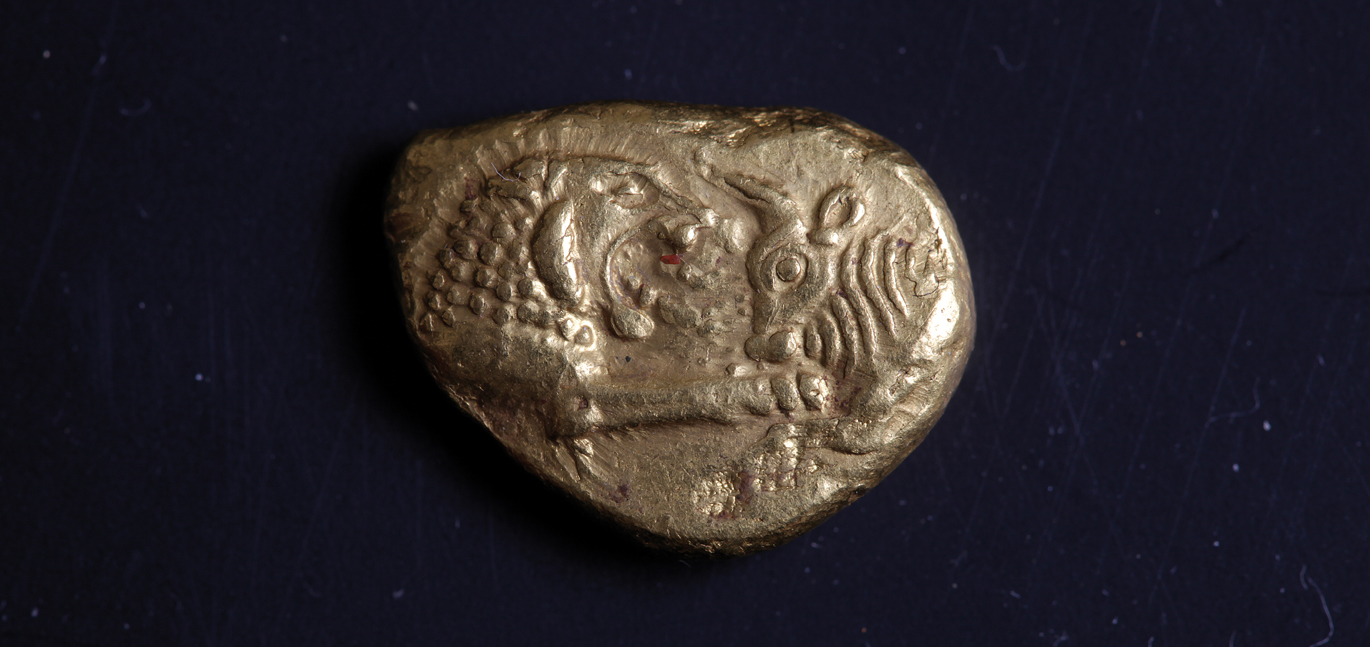 Fig. 2
Gold Croeseid stater, found at Sardis (Photo courtesy of the Vedat Nedim Tör Museum, Istanbul).