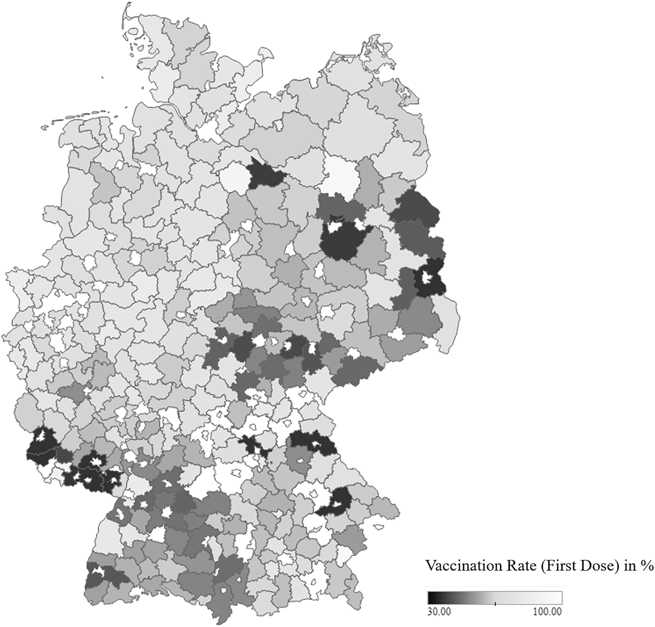 Figure 1: 
Vaccination rates in German counties as of November 30, 2021 (first dose). Map data copyrighted by OpenStreetMap contributors and available at https://www.openstreetmap.org.
