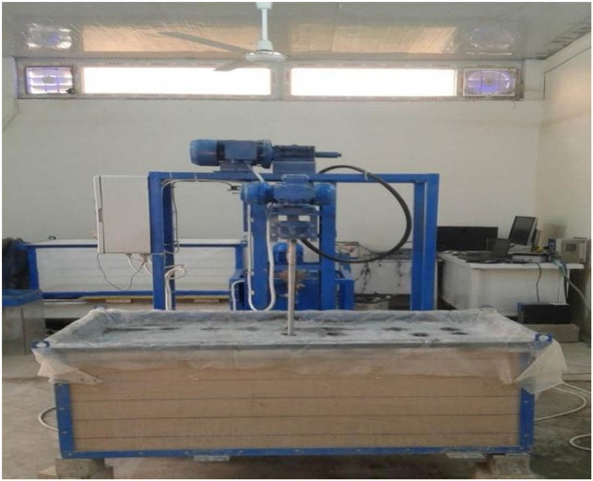 Plate 2 
               Front view of the low-pressure injection laboratory setup.
            