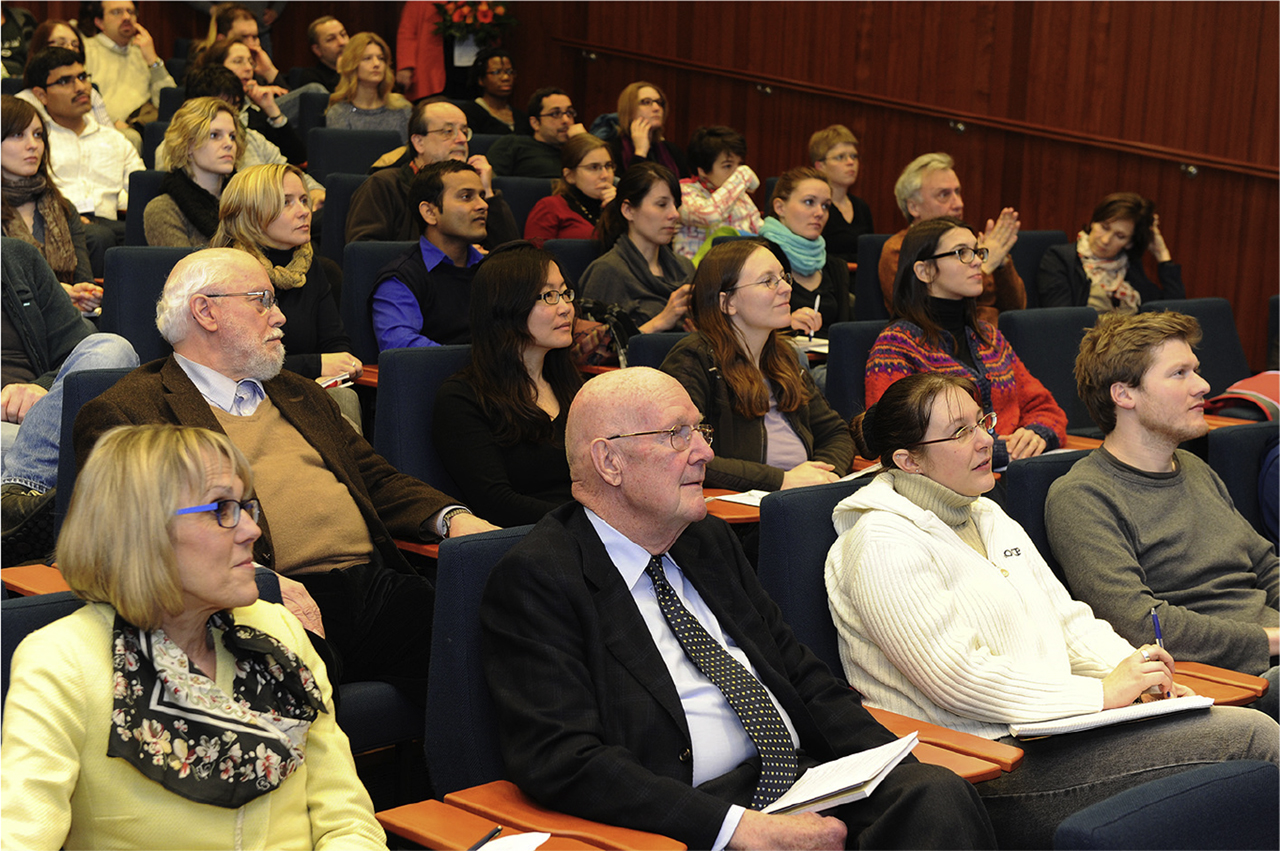 Figure 2: 
Armin Schram in the audience of the third Schram Symposium 2013 in Göttingen. Foto: Peter Himsel
