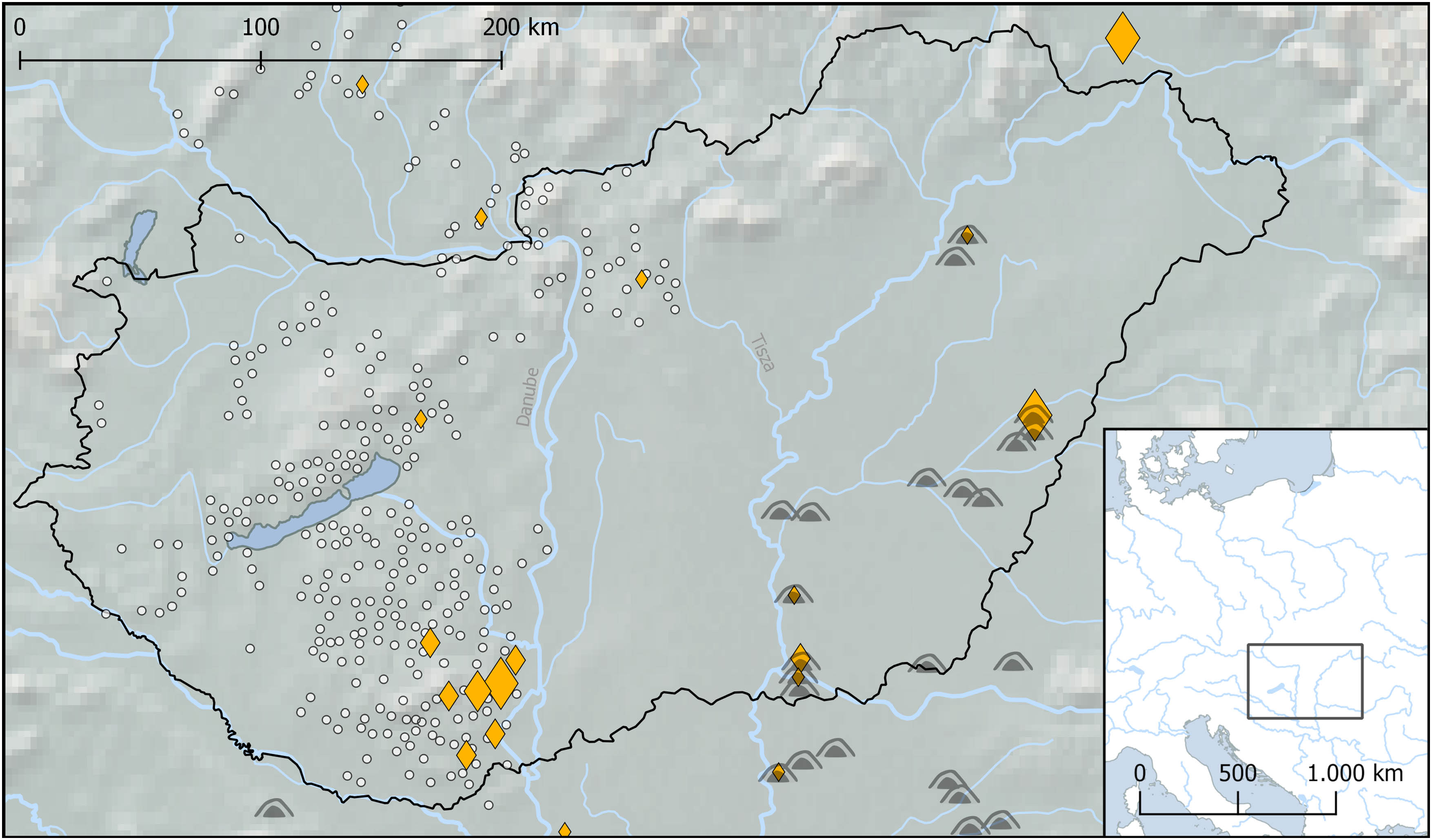 Figure 5
Distribution of copper artefacts (= rhombuses; size indicating number, small = 1 object, small-middle = 2–10 objects, middle-large = 11–20 objects, large = more than 20 objects) in the distribution area of the Lengyel culture (white dots) and the tell settlements of the Tisza-Herpály-Czőszhalom complex (small hills) (modified after Scharl, 2016, Figure 5).