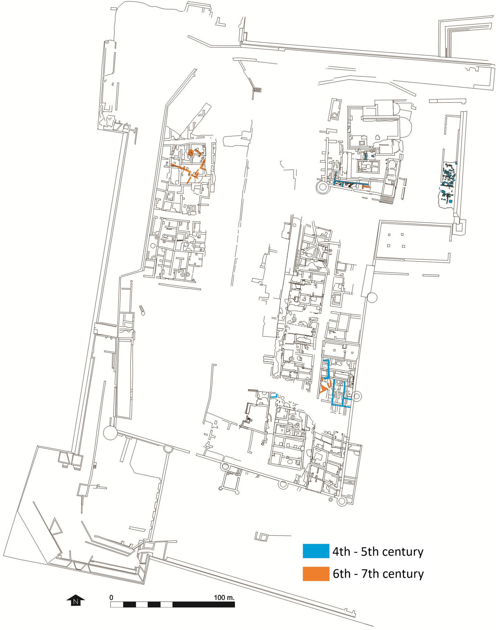 Figure 4 
               Plan of the medieval villa with an indication of the remains located belonging to the phases between the fourth and seventh centuries.
            