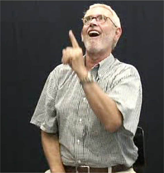 Figure 11 
                     A classifier predicate with the 1-handshape, meaning ‘the cat flies up in the air’, NGT. CNGT0104. [00.00.25:760–00.00.26:480].
                  