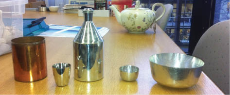 Fig. 3 Some of the vessels (including platinum crucibles) used for synthesis in Werner’s laboratory. We thank Professor Roger Alberto for his assistance with this photograph.