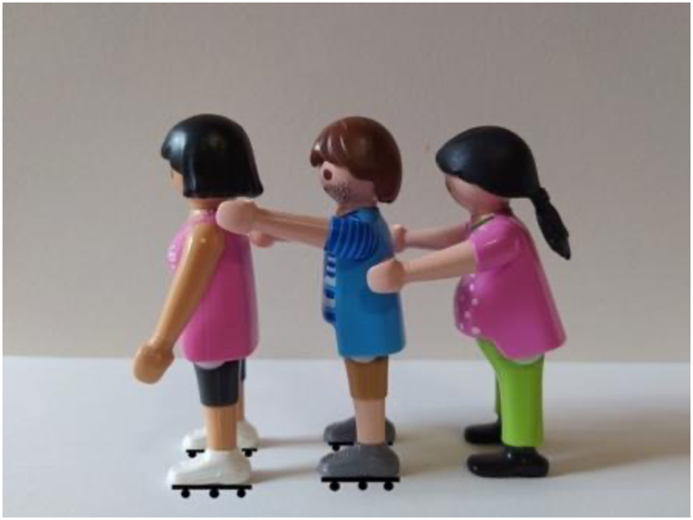 Figure 1:
Picture illustrating the pushing event of (19): the woman on the right matches with the subject question in (19a, c) and the woman on the left matches with the object question in (19b, d).