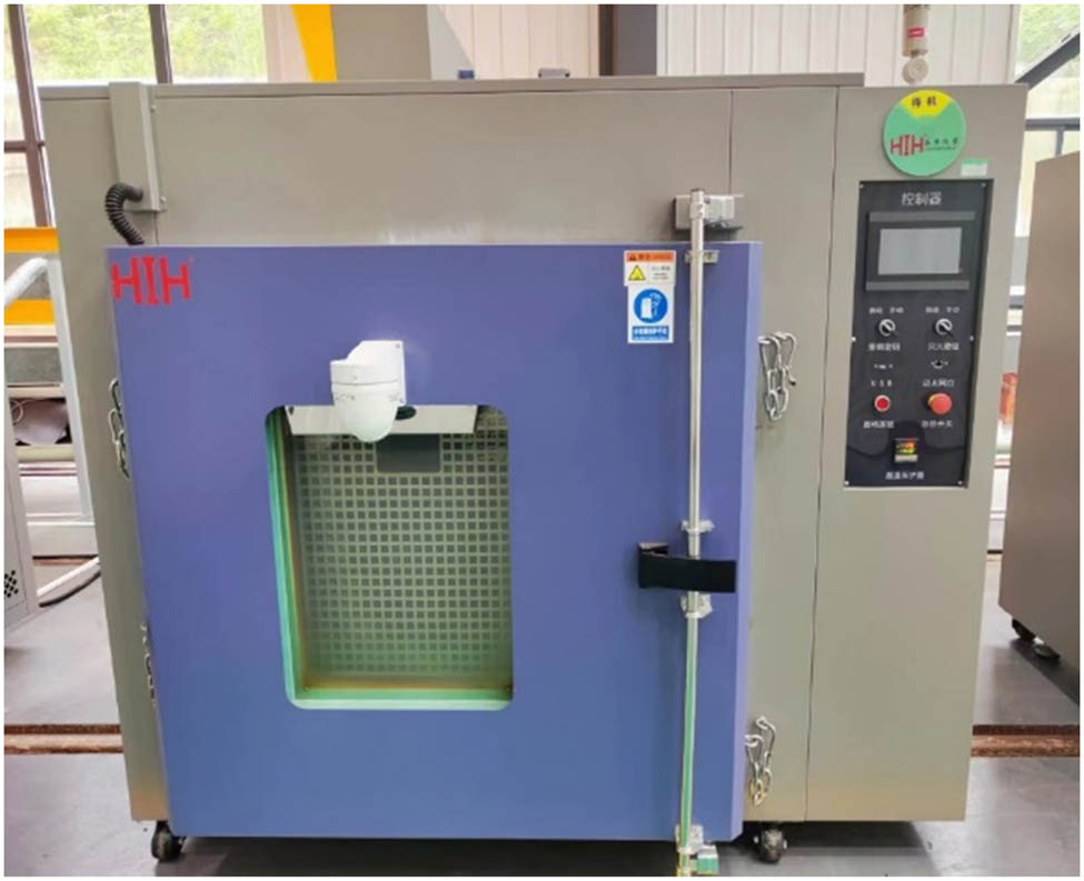 Figure 2 
                  High-temperature test oven for rubber aging.
               