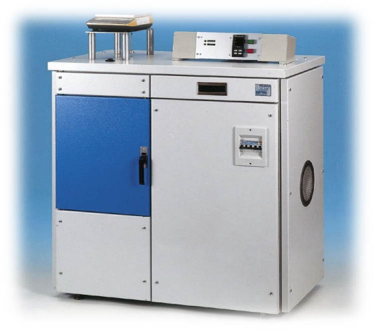 Figure 3
                
                  (Libeccio) semiautomatic regains cabinet code 245B.
               