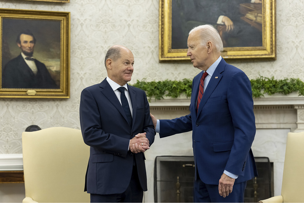  Auch Bundeskanzler Scholz spricht nicht gerne über nukleare Fähigkeiten der NATO, hier mit US-Präsident Biden im Jahr 2022