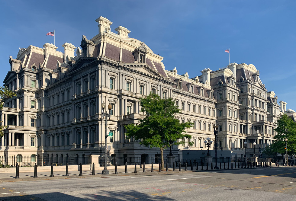 Das Old Executive Office Building beherbergt den Großteil der Mitarbeiter aus dem NSC-Stab