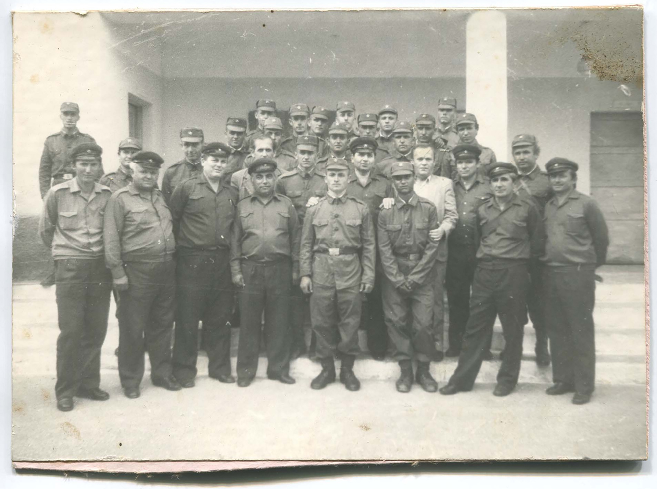 Figure 5: 
Officers and men of a unit stationed in central Albania, 1970s. Courtesy: Private collection, Përrenjas. Notable here is the absence of insignia distinguishing officers from ordinary soldiers, characteristic of the period following the Cultural Revolution of 1967.