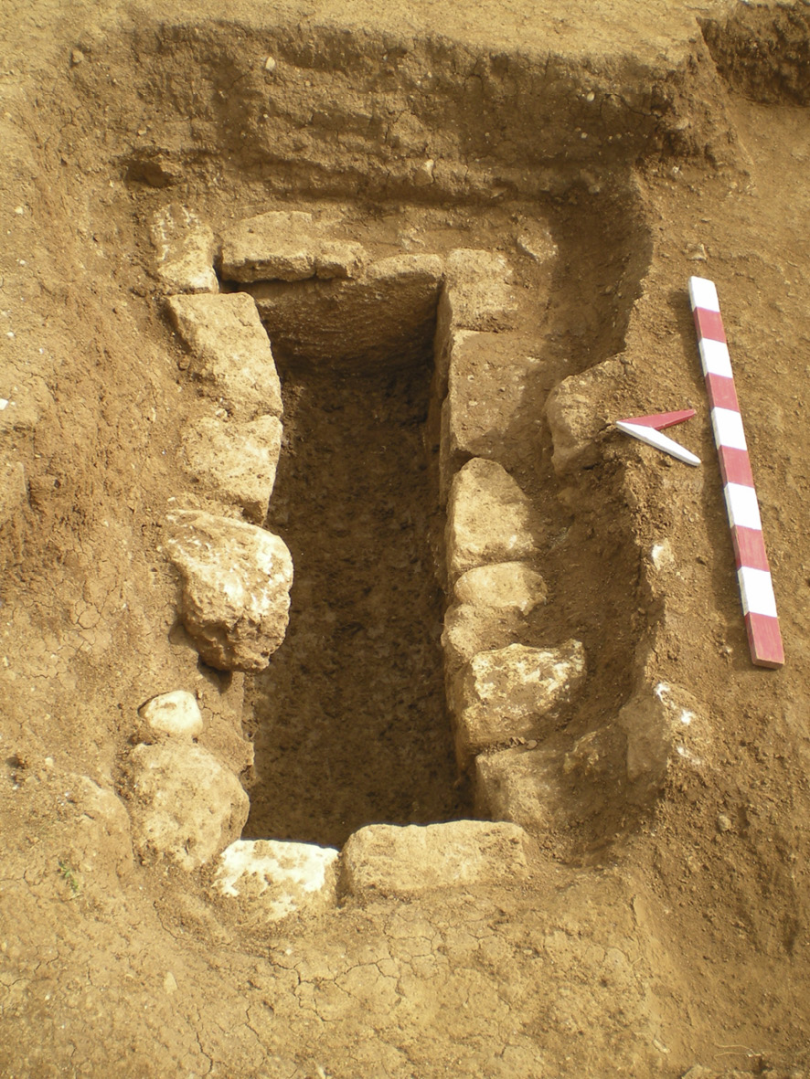 Figure 4. Sfakaki, plot of IRIS Hotel Inc., Grave 7 after completion of the excavation.