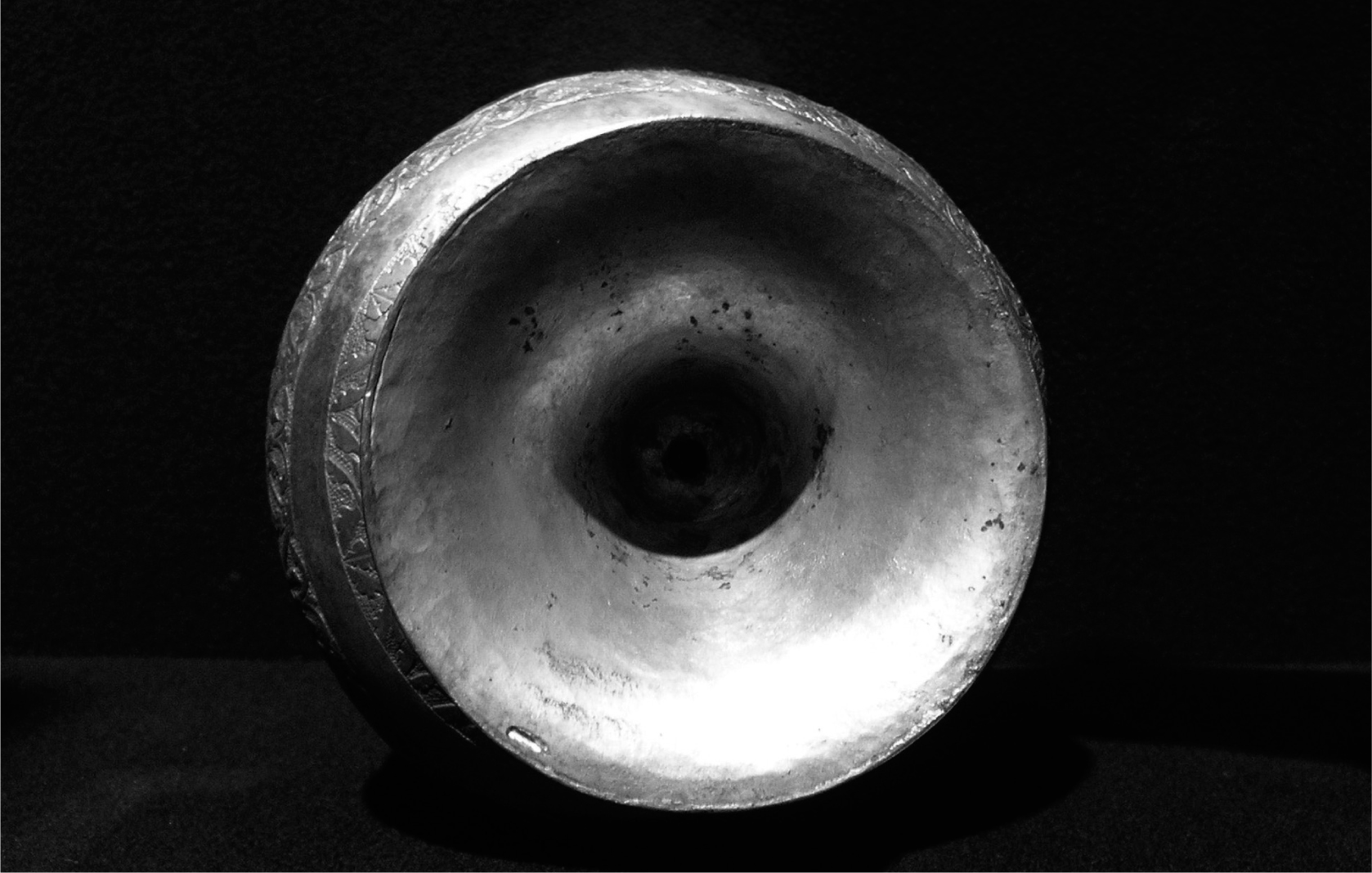 24 
Chungul cup seen from below
