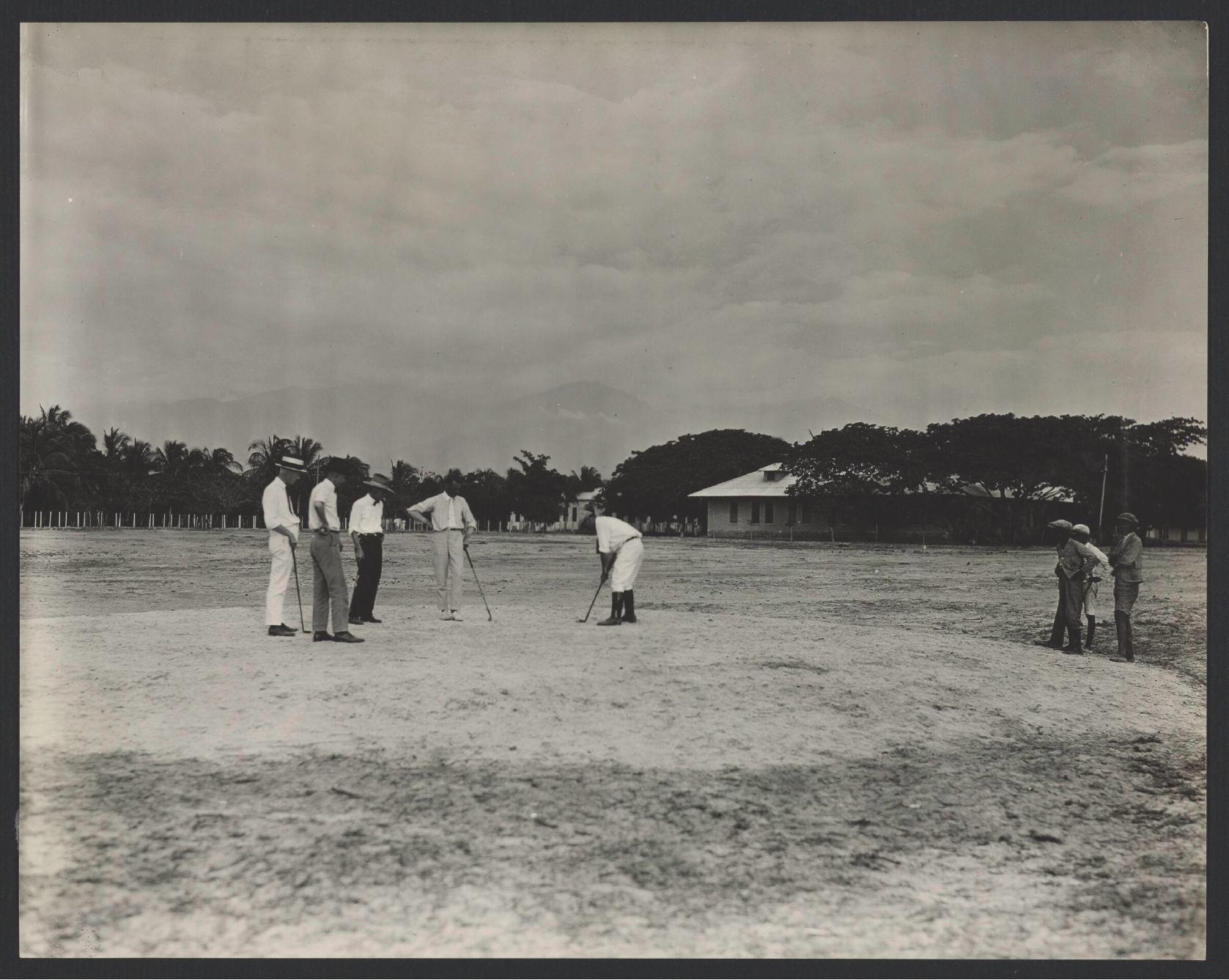 1 
Welfare Series: Playing Golf, #140, May 1924, gelatin silver process on paper, 20.3 × 25.4 cm. Boston, Baker Library Special Collections and Archives, Harvard Business School