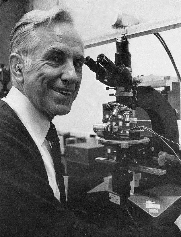  
        Don sitting at the spindle-stage equipped PLM in his Virginia Tech lab, circa the mid-1980s.
      